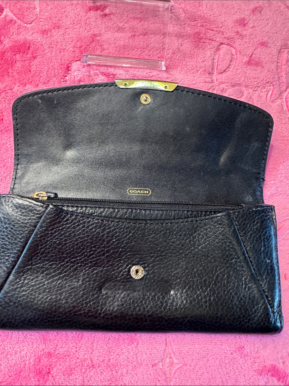 Coach Soft Black Leather Slim Flap Wallet — Multiple Pockets, Zip Interior - Picture 8 of 12